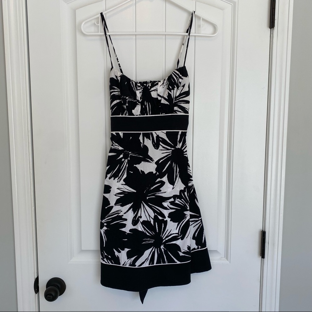 Love Tease Black & White Spaghetti Strap Dress Size 3 Juniors